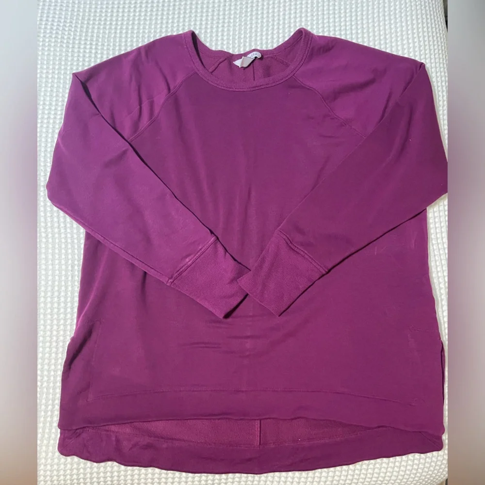 Athleta - Woman’s Coastal Luxe Recover Sweatshirt - Picture 6 of 6